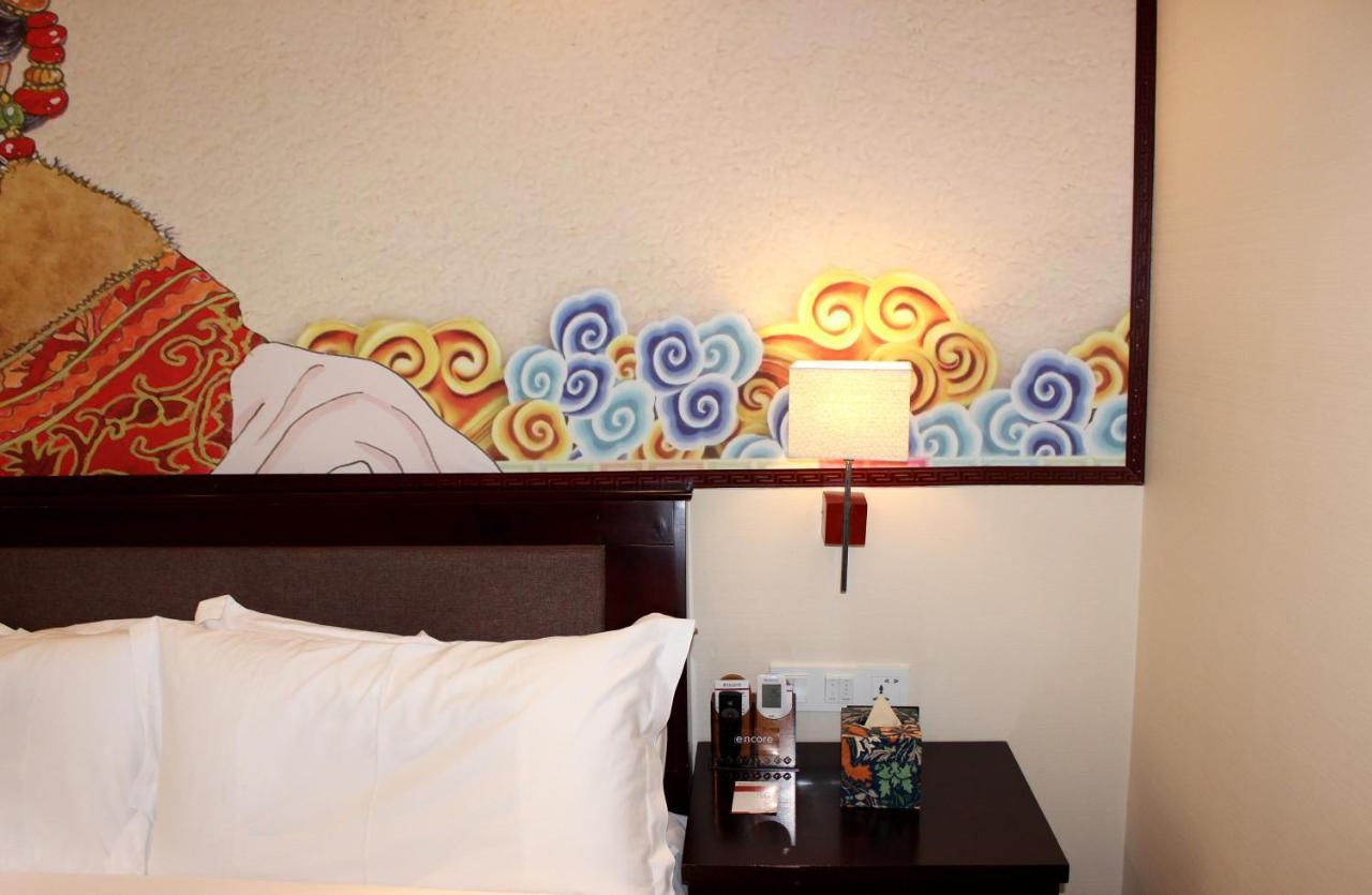 Ramada Encore Daocheng Yading Exterior photo
